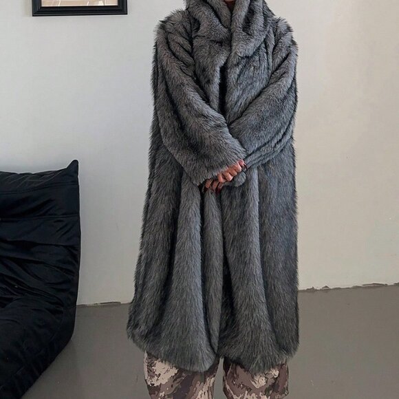 Dark Grey Fluffy Women's Plus Size Long Sleeve Hooded Furry Coat - Picture 4 of 8